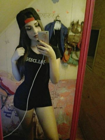 Полина
